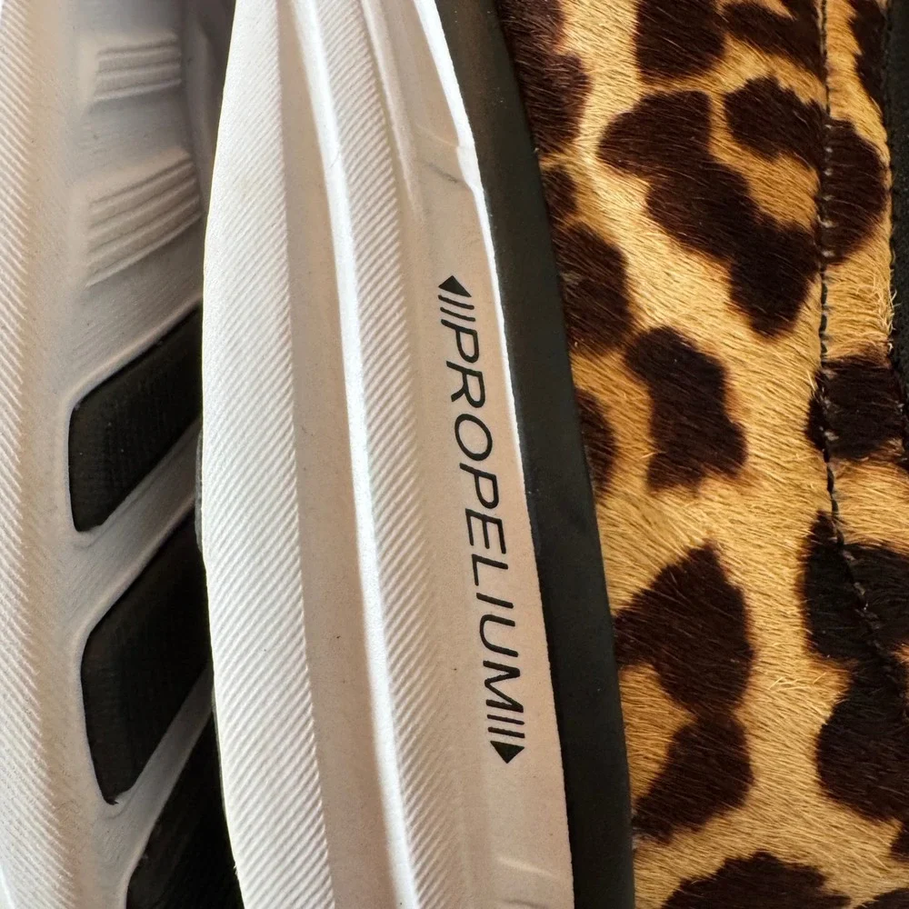 APL Womens TechLoom Phantom 10.5 Leopard Calf Hair Running Sneaker Athleisure